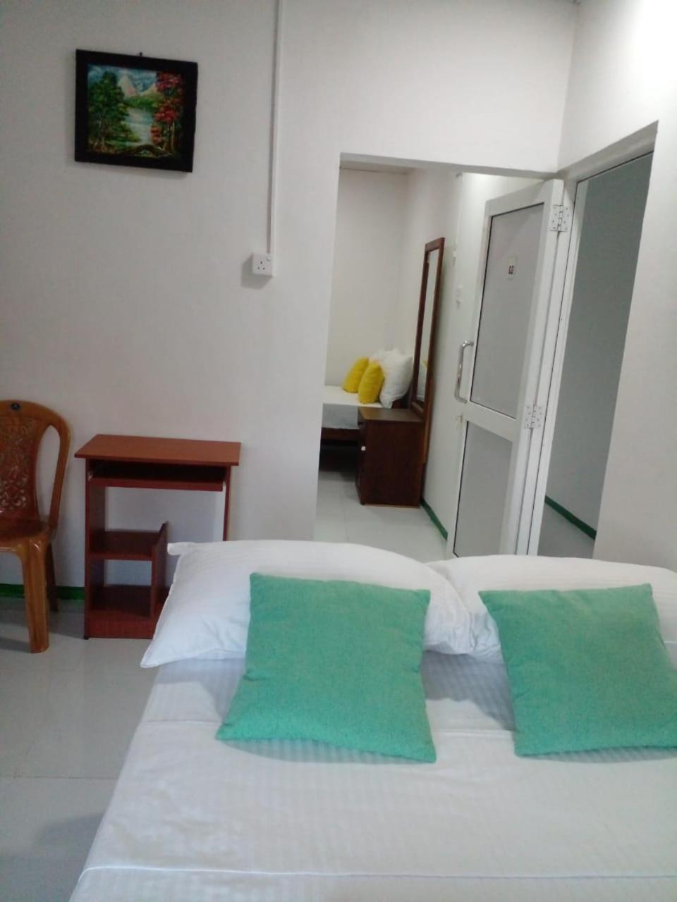 Lake Edge Dambulla Exterior foto